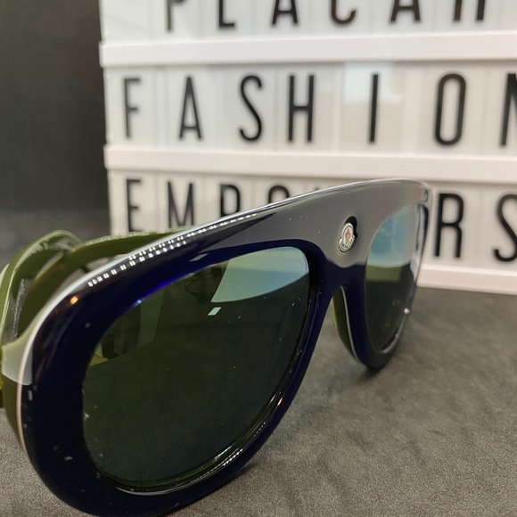 Moncler Sunglasses main image 11